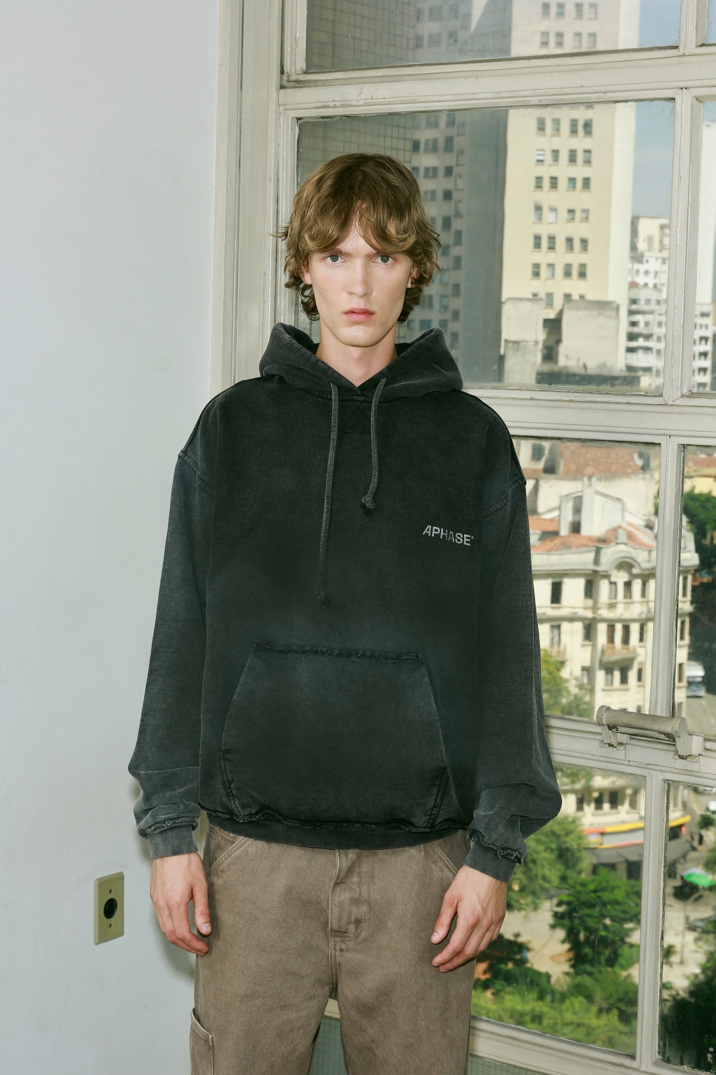 MOLETOM APHASE " RELAXED HOODIE - STONED BLACK "
