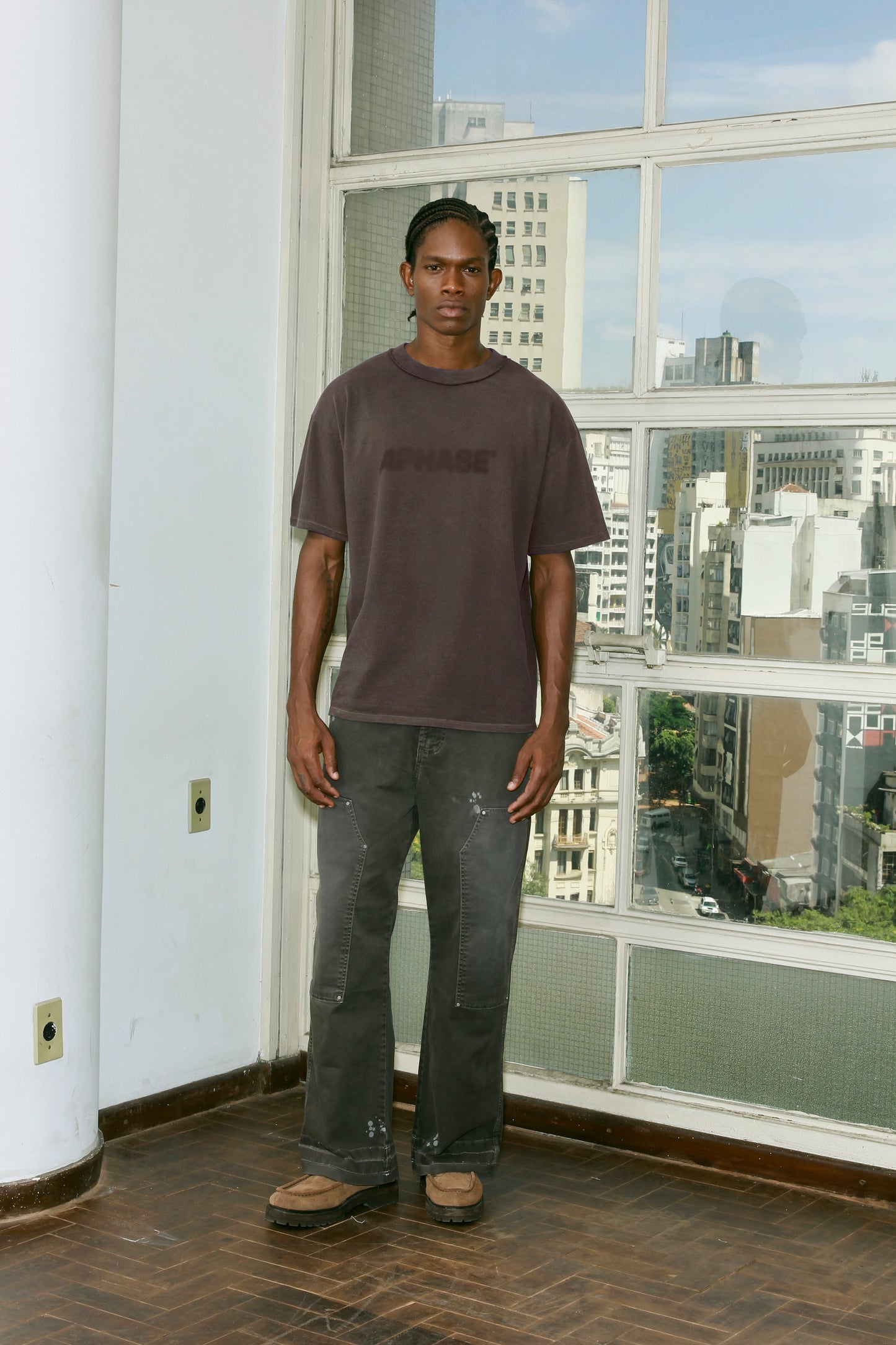 CAMISETA APHASE " BLUR T-SHIRT - WASHED BROWN "
